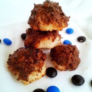 Almond Joy Coconut Macaroons