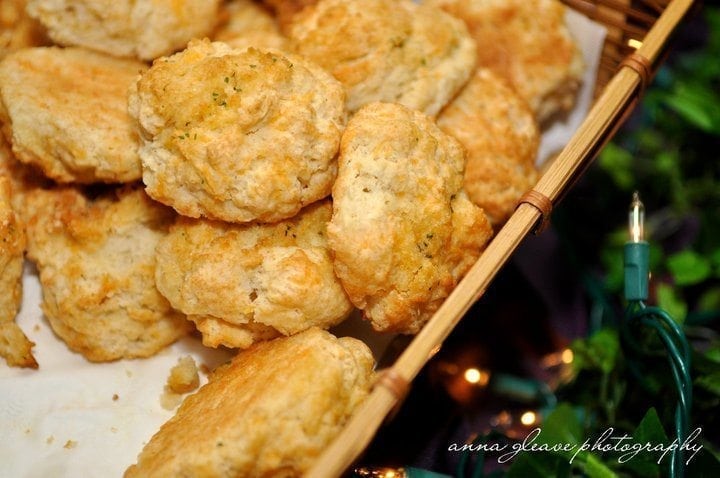 Cheddar Bay Biscuits