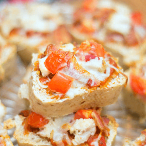 Easy Chicken and Bacon Bruschetta Pizza Sliders