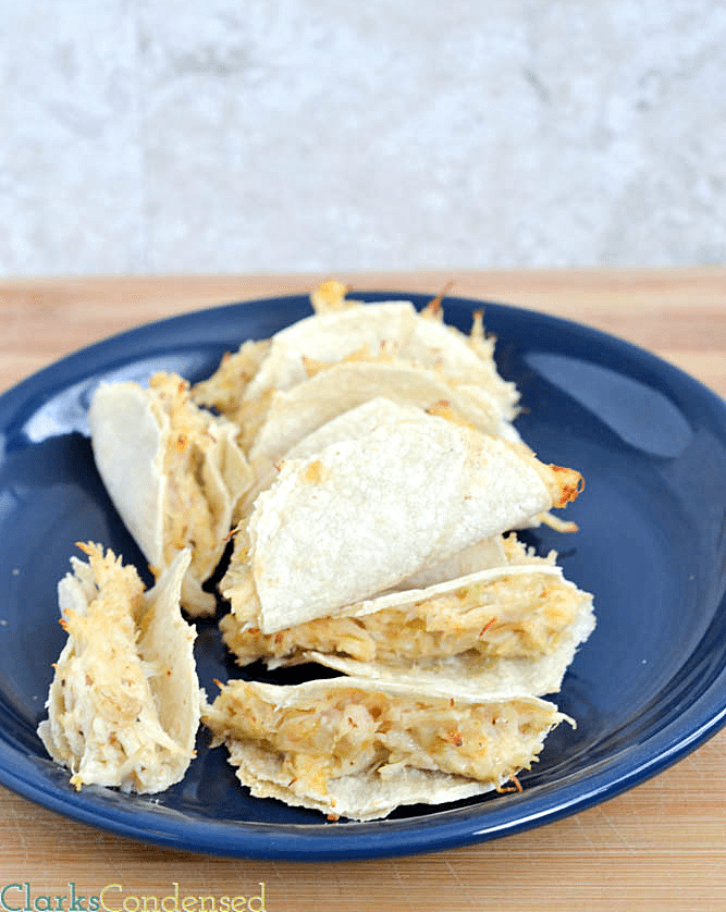 Mini Shredded Chicken Tacos -- easy and perfect for lunch, dinner, or as an appetizer!
