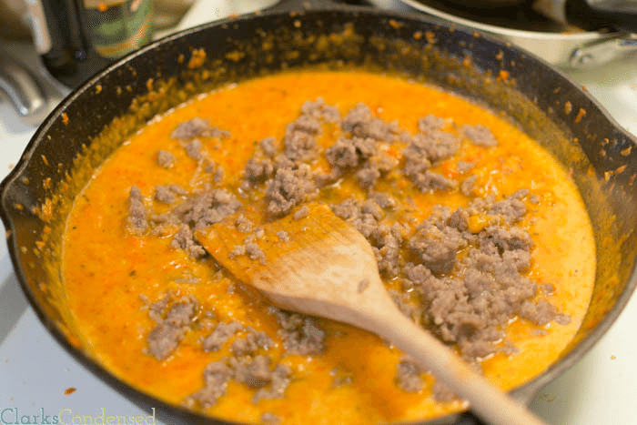 Roasted red pepper sauce with sausage -- lactose free