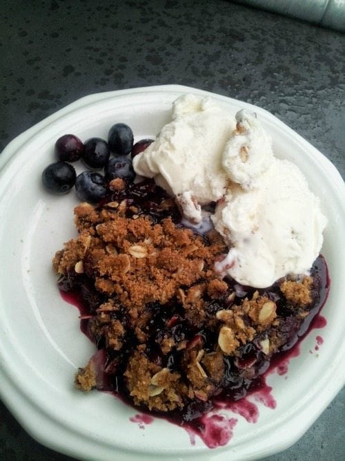 Blueberry Crisp