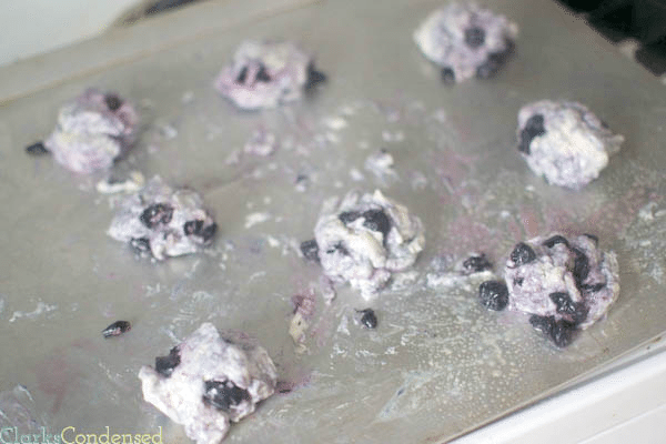 4 ingredient, easy blueberry biscuits by Clarks Condensed