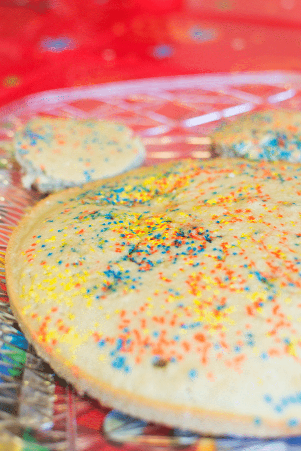 Homemade Funfetti Cake Recipe -- make someone's birthday a little more fun and bright with this exciting and easy vanilla funfetti cake. 