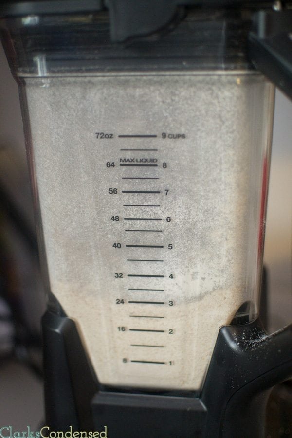 Are you wanting to grind your own flour, but don't have a grain mill? No need to worry...you can use a blender! Here's some quick tips on how to use a blender as a grain mill. 