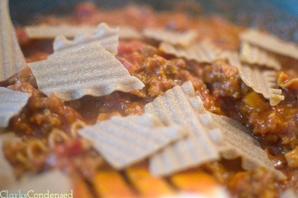 Love lasagna but don't love the prep it takes? Then you'll love this 30 minute skillet lasagna. It tastes just like it would if you made it in the oven, and is made on ONE dish!