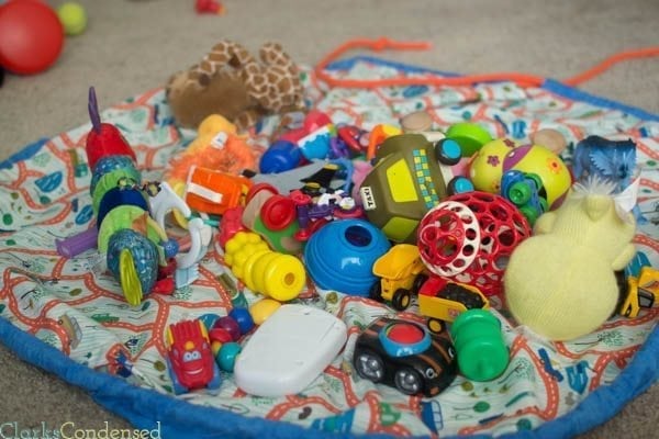 DIY Lego bag and play mat - no sewing machine needed