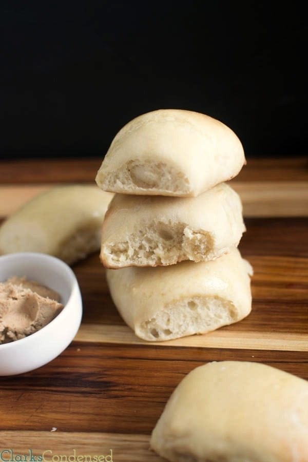 Copycat Texas Roadhouse Rolls - Like Mother Like Daughter