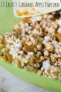 {{Easy}} Caramel Apple Popcorn