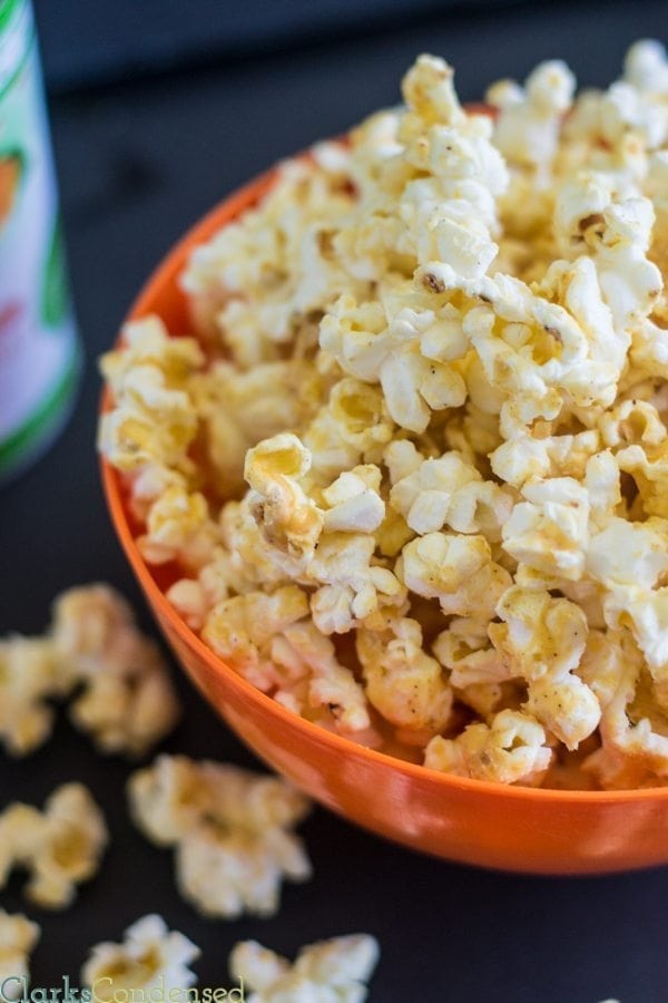 Spiced Pumpkin Popcorn -- perfect for the fall!