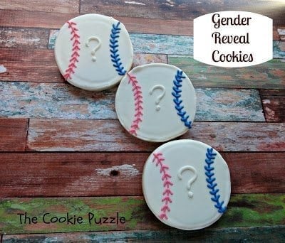 Gender Reveal cookies labled