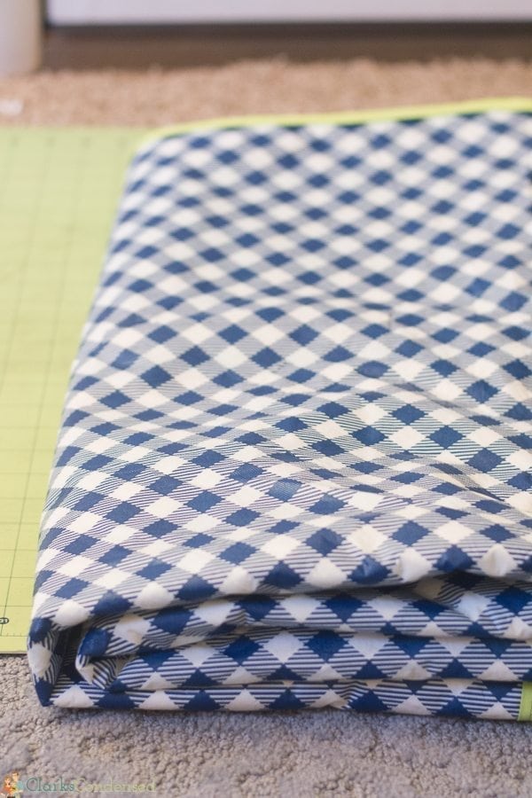 easy-reversible-picnic-blanket-tutorial (3 of 13)