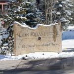 Permalink to: Lion Square Lodge Review