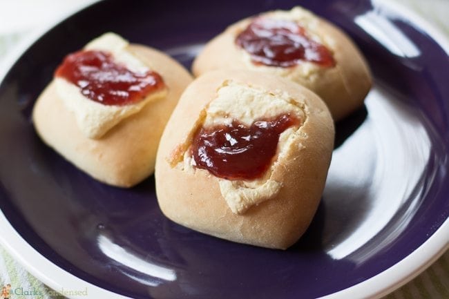 easy-cream-cheese-kolache-recipe (8 of 10)