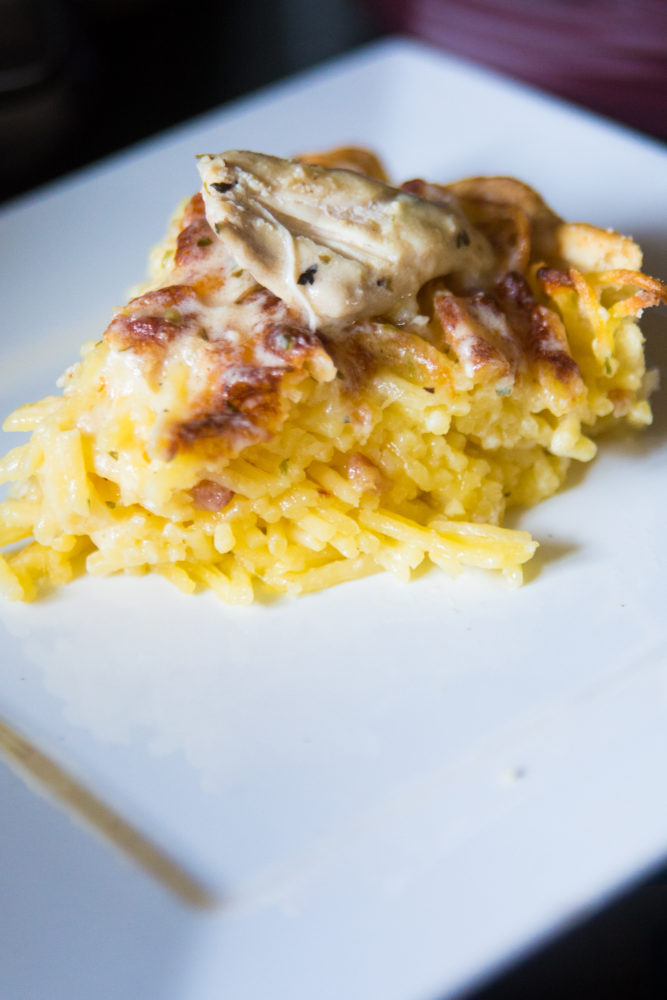 Copycat Olive Garden Chicken Alfredo Spaghetti Pie 2024 Clarks Condensed