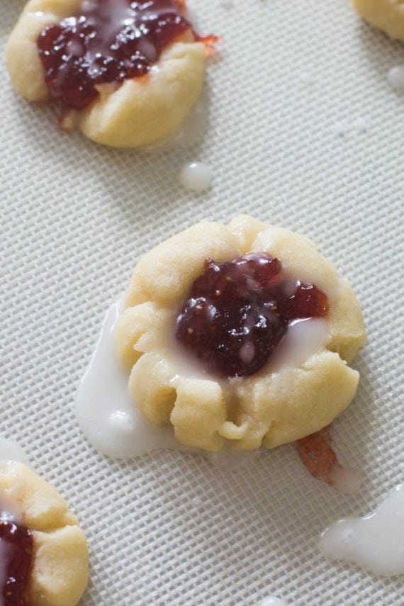 The BEST Easy Thumbprint Cookies