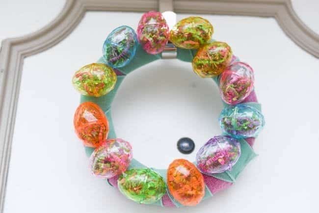 Easy Dollar Tree Easter Wreath