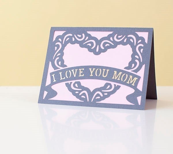 i love you mom card with heart