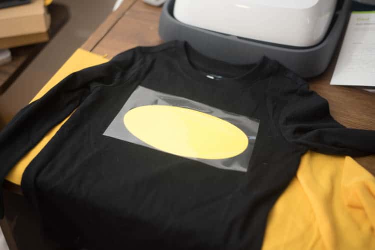 how to layer heat transfer vinyl