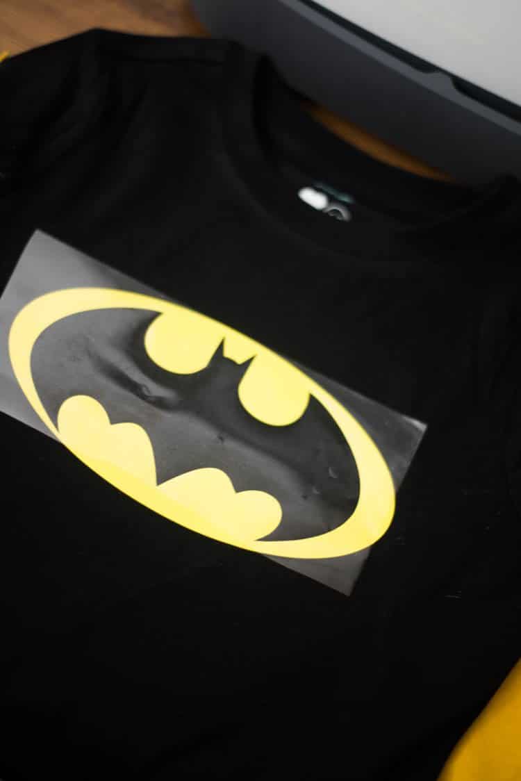 Tshirt with batman logo