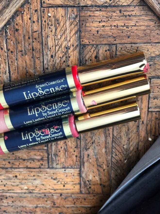 Easy Lipsense Removal