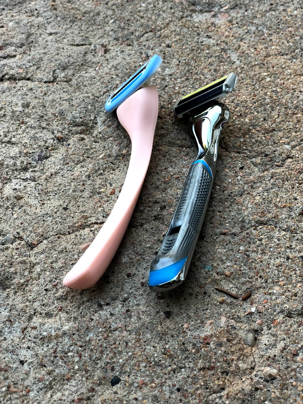 Billie Versus Dollar Shave Club: Unsponsored & Unbiased