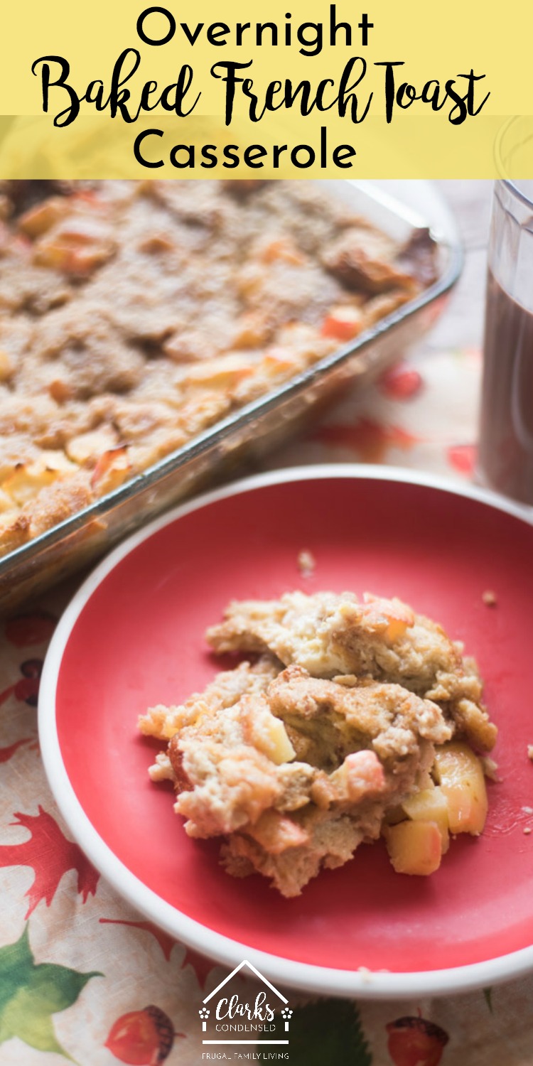 Overnight baked french toast / french toast casserole / fall recipes / breakfast recipes / caramel apple #bakedfrenchtoast #breakfast #caramel #apple #breakfastideas