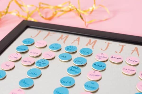 diy magnetic calendar