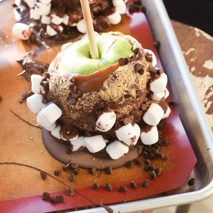 S'mores Caramel Apples