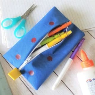 How to Sew a Zipper Pouch + Free SVG Files 2024 - Clarks Condensed