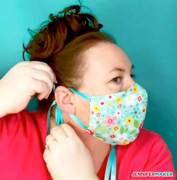 Jennifer Maker Face Mask Tutorial with Ties