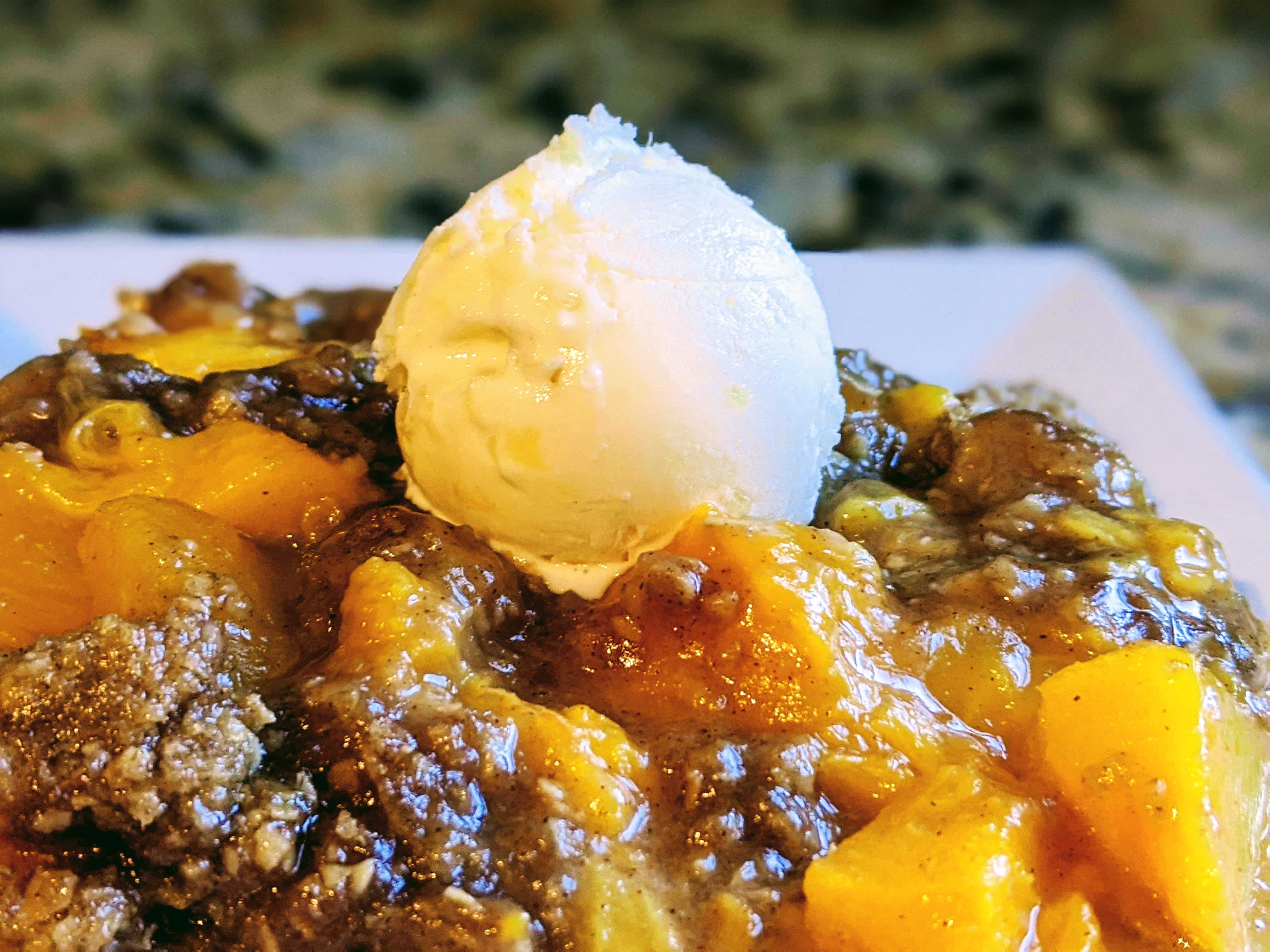 closeup of peach crisp