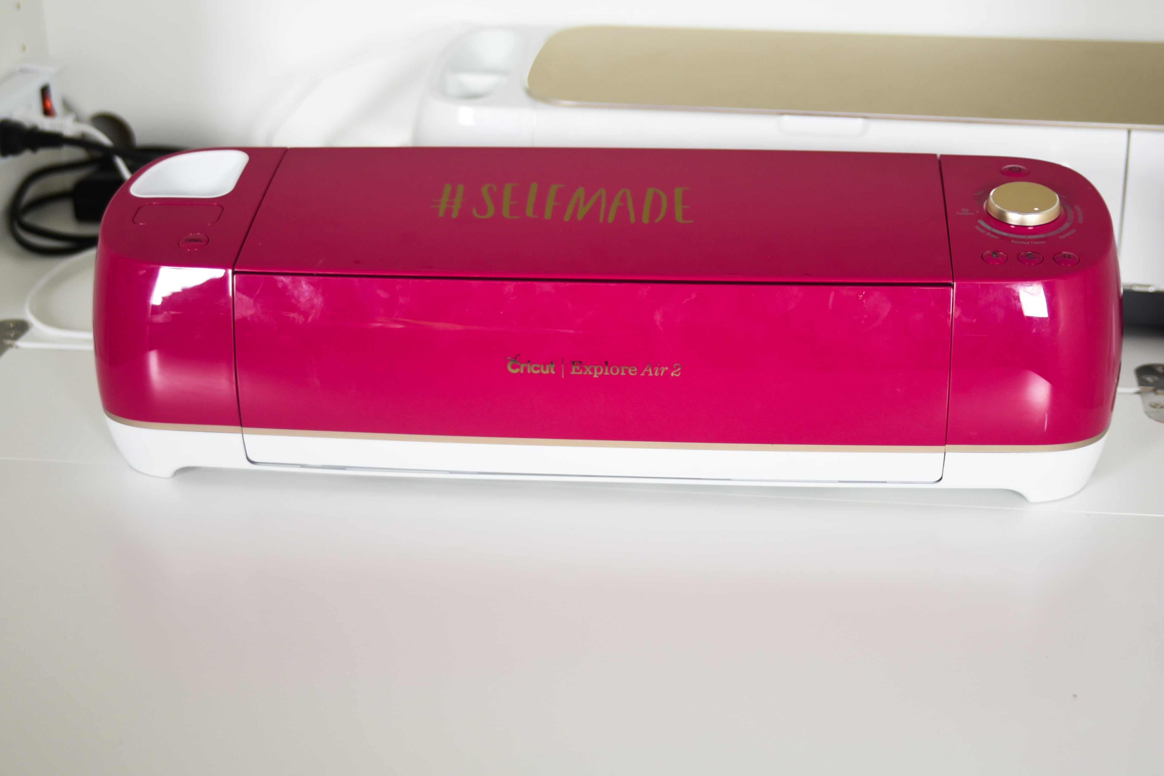 Front view of Cricut Explore Air 2