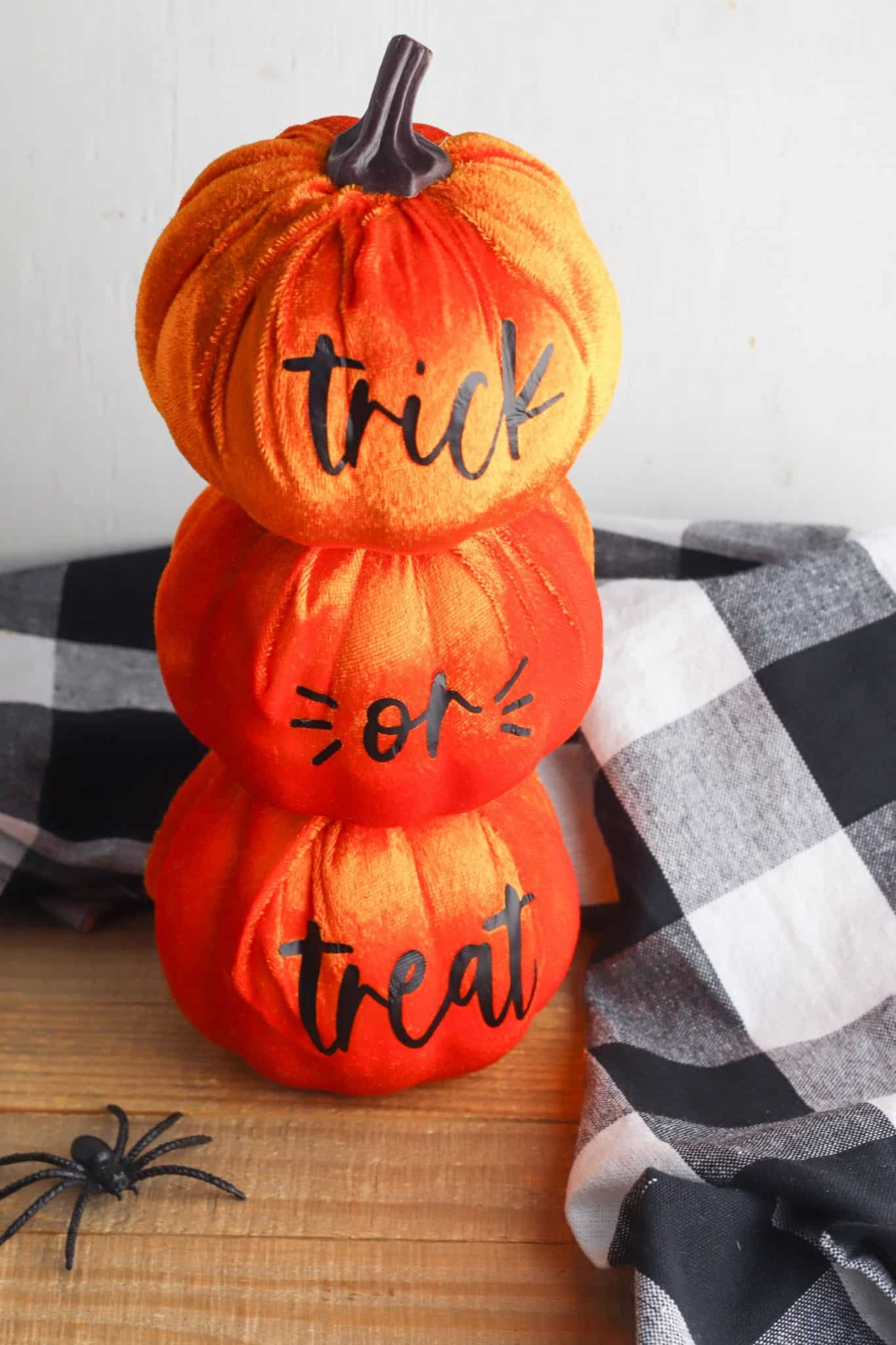 trick or treat pumpkins