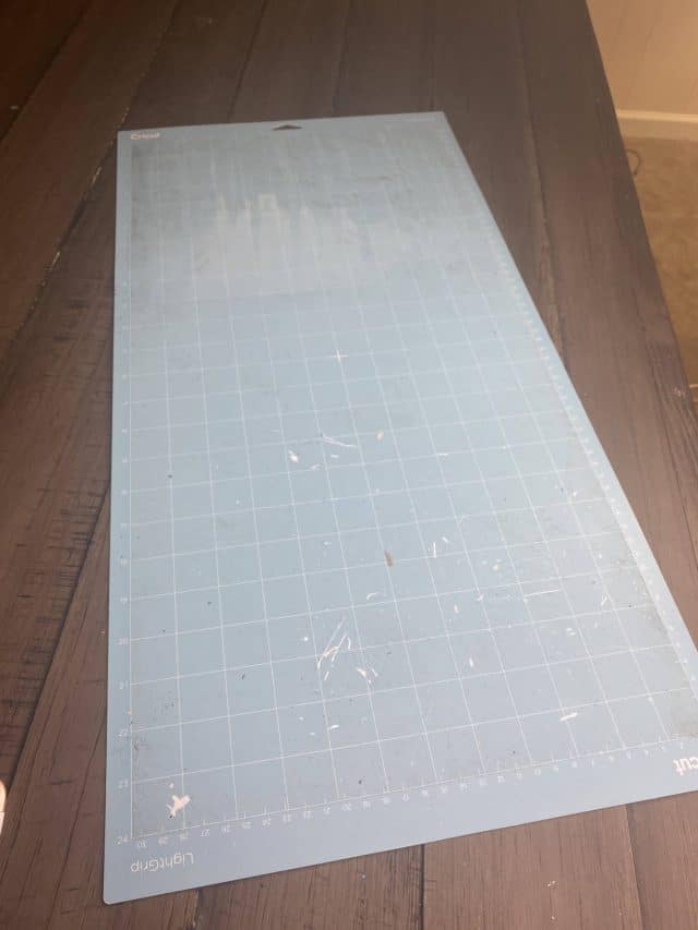 How to Restick Your Cricut Mat The Best Ways 2024 Clarks Condensed