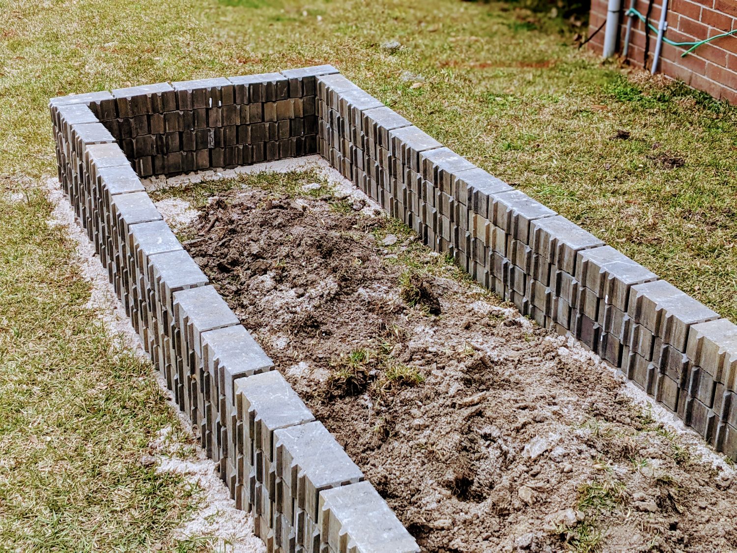 bricks for garden bed