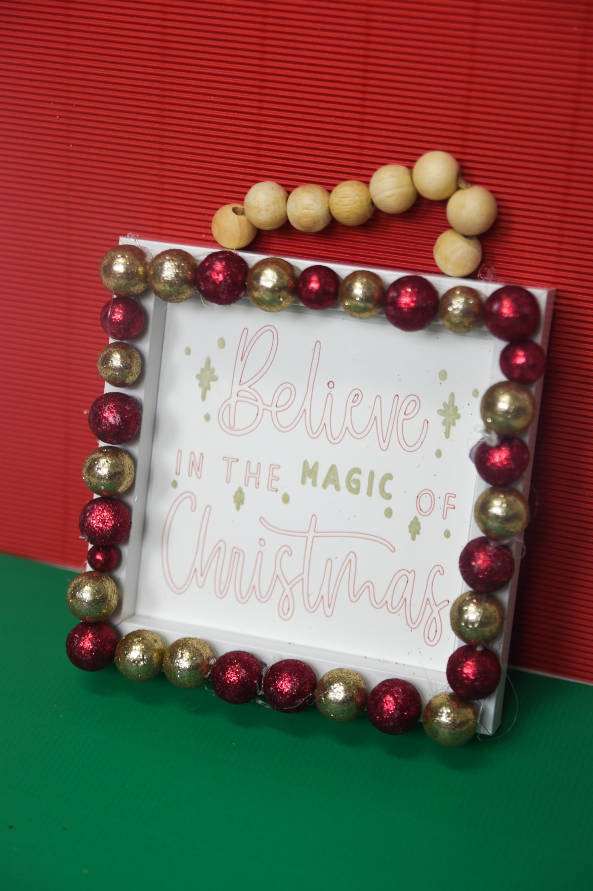 believe in the magic of christmas wall art