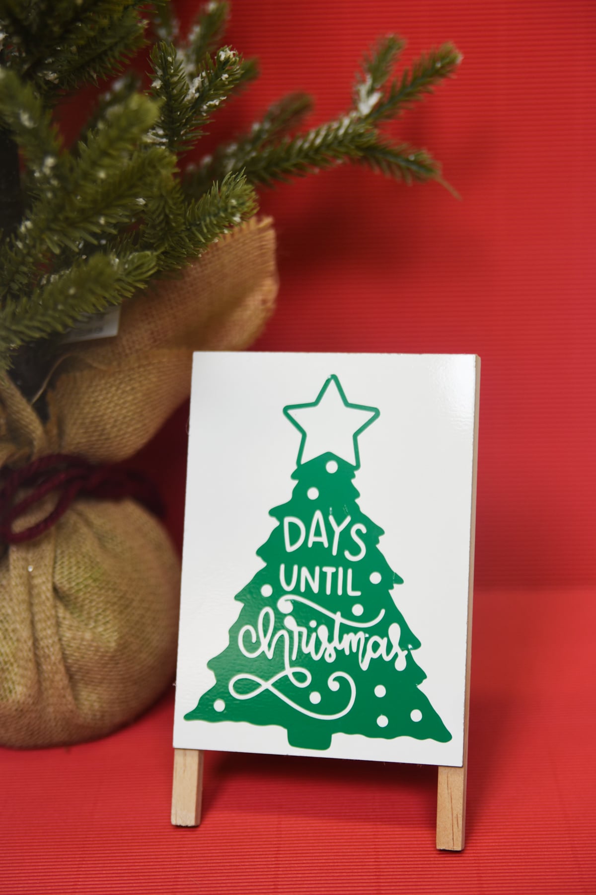 5 Min DIY Dollar Tree $2 Dollar Christmas Gifts (Simple and inexpensive) :  r/cricut
