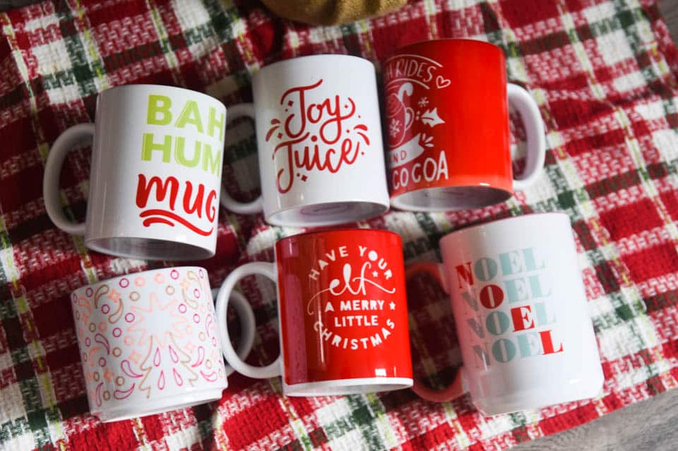 Cricut Christmas Mugs