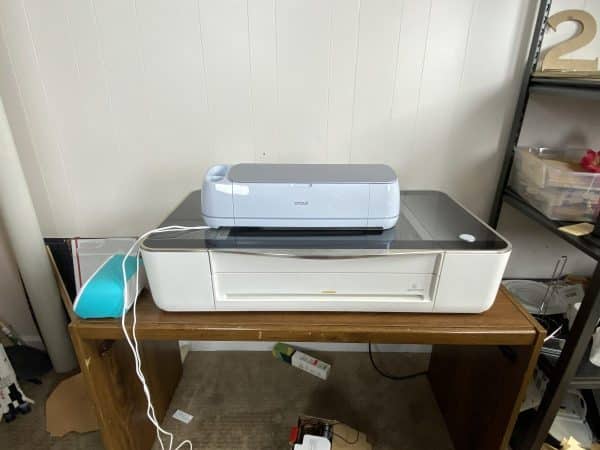 cricut maker vs glowforge size 